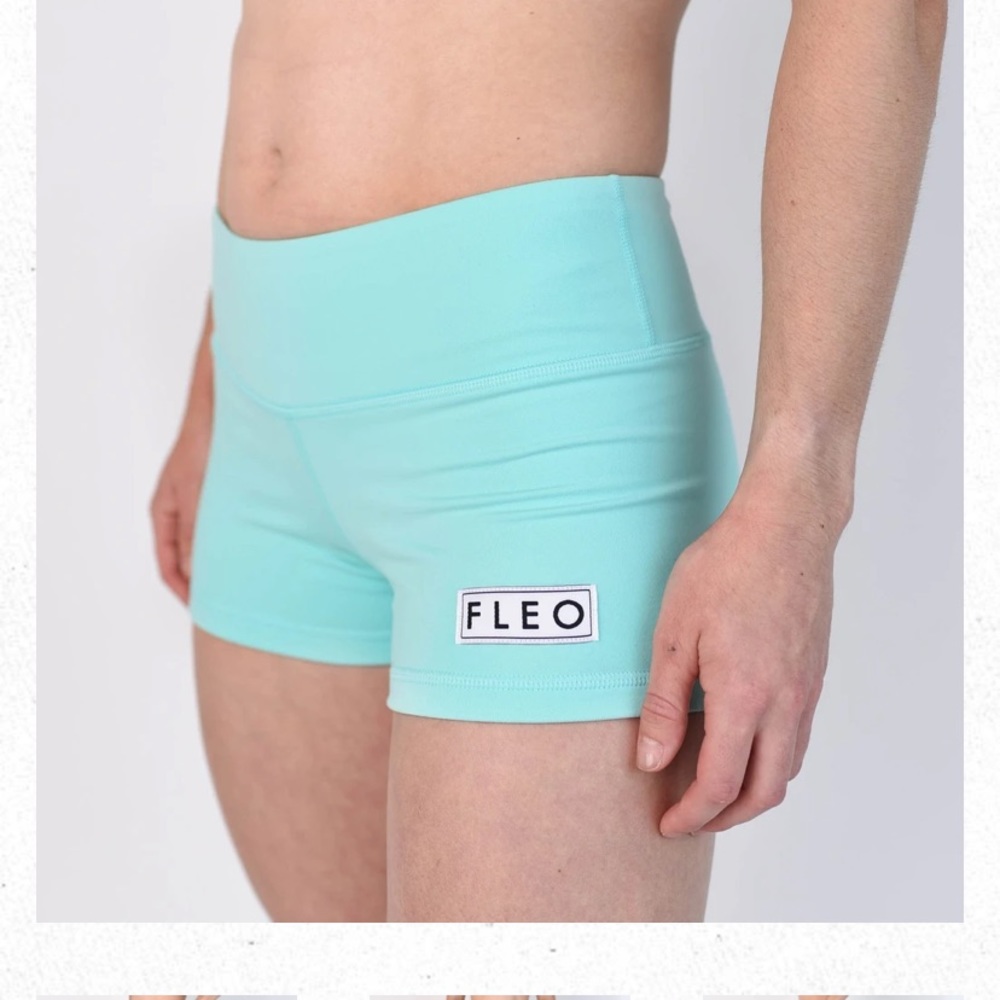 FLEO Aqua Splash x Katie Crewe shorts size Large